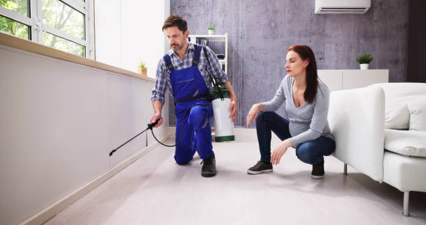 Best Real Estate Pest Inspections  in College Place, WA